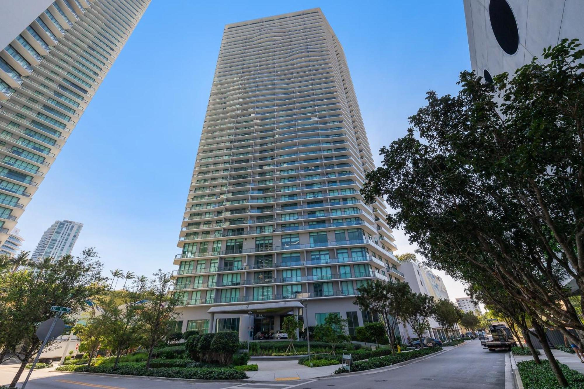 Unique High-Rise Condo In Miami Exterior photo