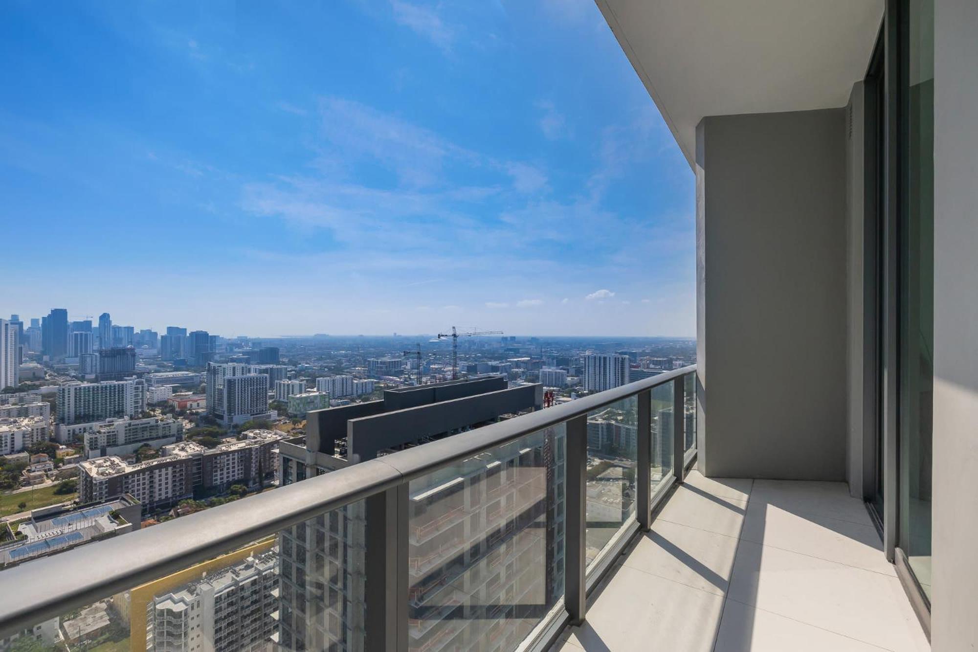 Unique High-Rise Condo In Miami Exterior photo