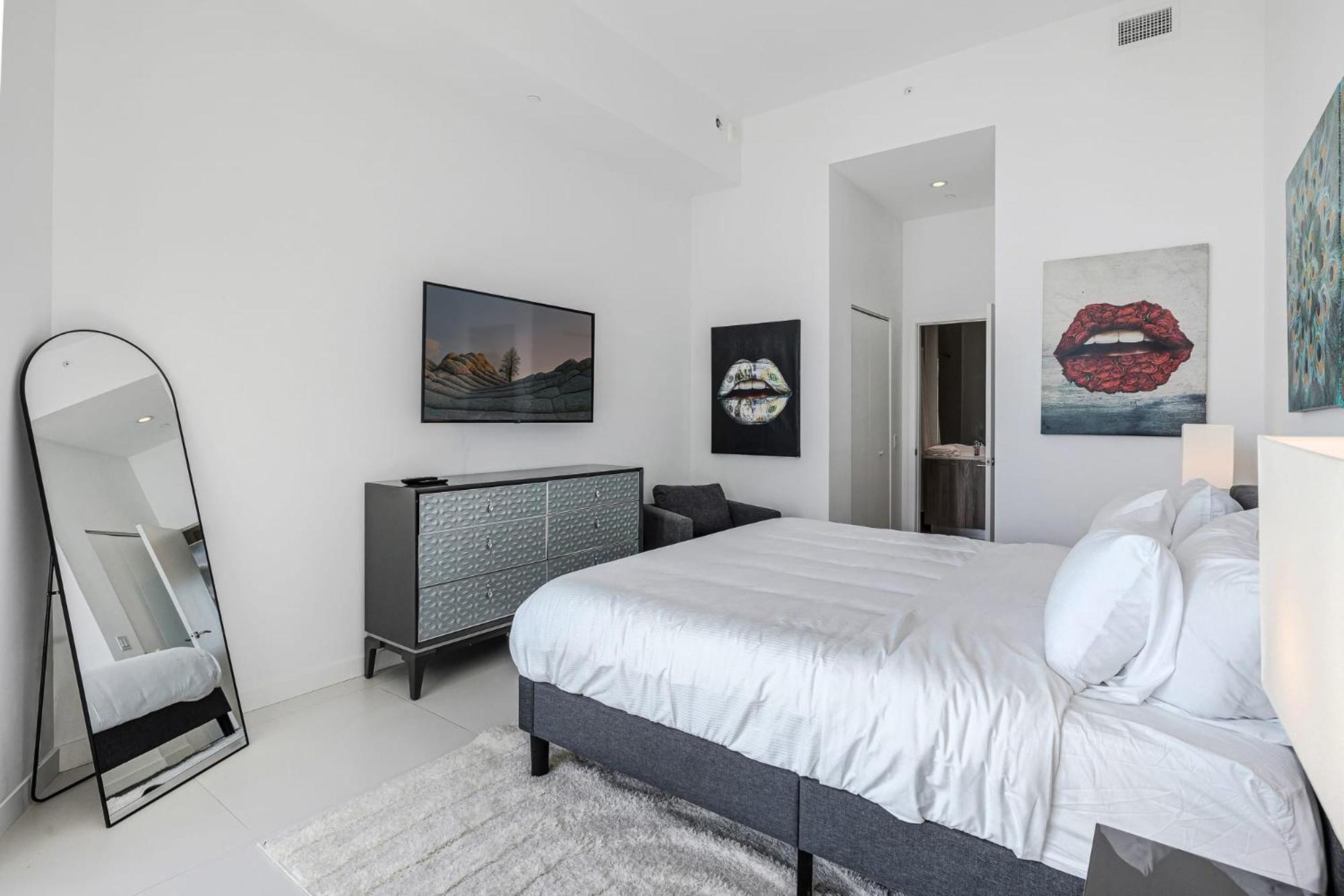 Unique High-Rise Condo In Miami Exterior photo