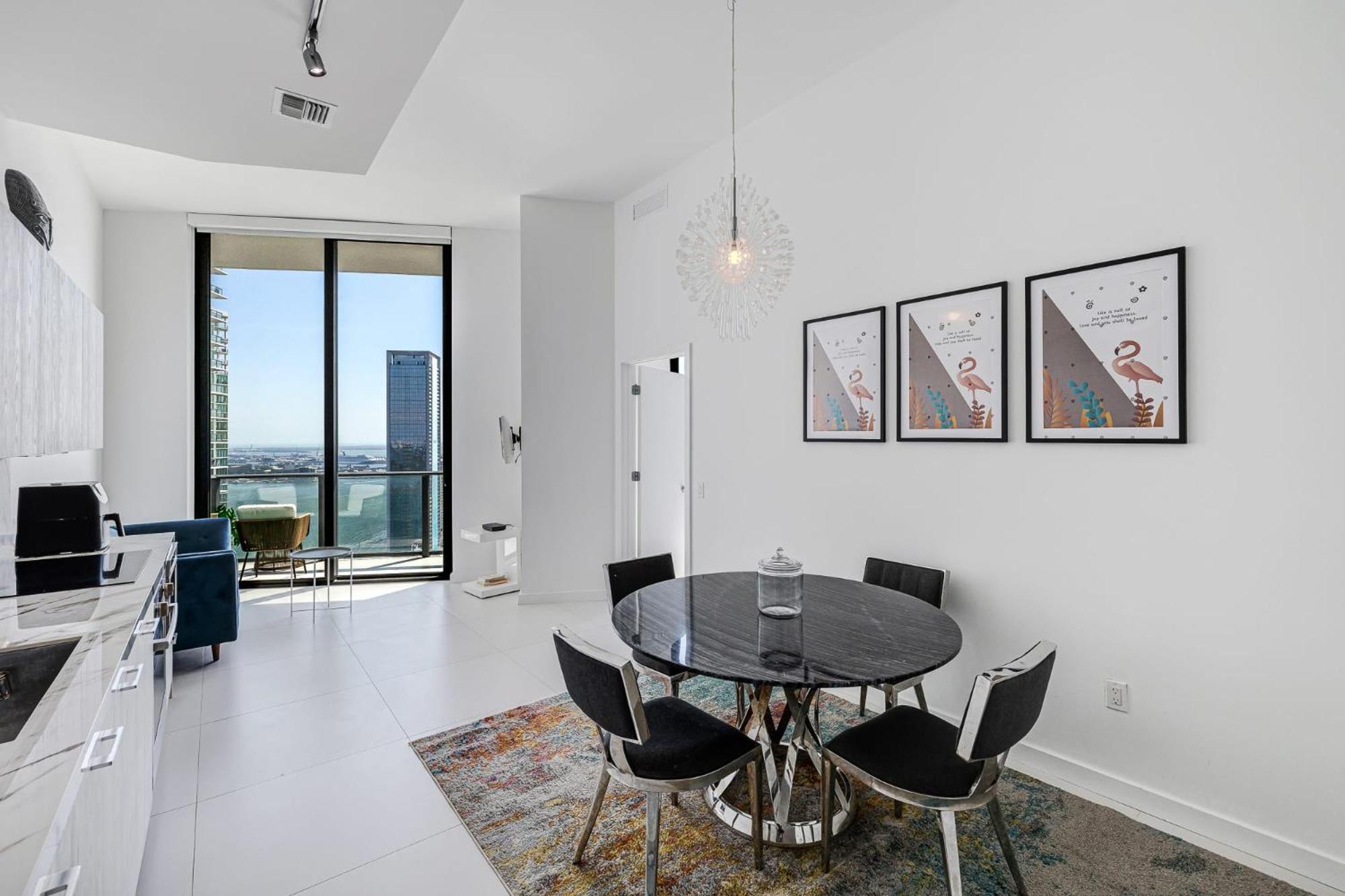 Unique High-Rise Condo In Miami Exterior photo