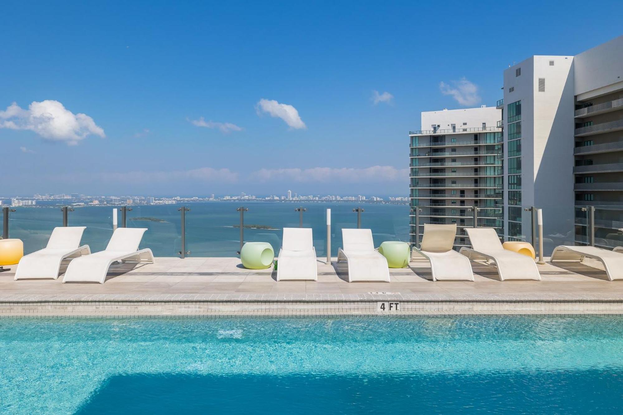 Unique High-Rise Condo In Miami Exterior photo